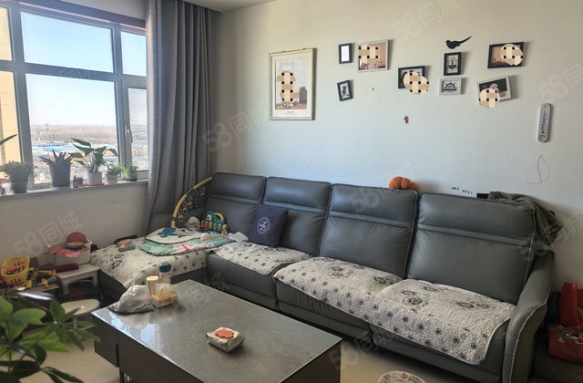 庐山路星美城市广场 免大税 实验 三中 三室两厅