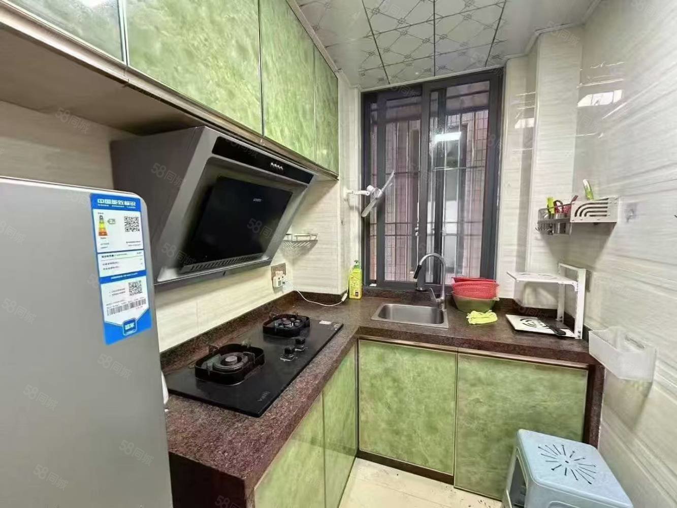 西荣路小区2室1厅1卫79㎡南北38万