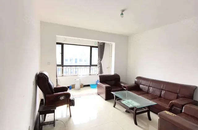 孟达国际新城B2区 带电梯 次新房 双卫 小三房 居住密度低