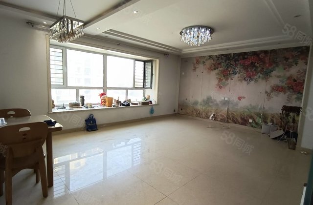 文轩！龙湾东门洋房三室南北通透采光好免大税