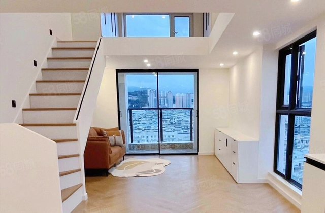 和泓东28(商住楼)2室2厅43㎡35万二手房图片