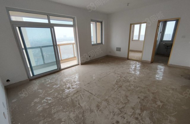 诚心出售！阿卡理想城东临 单价四千多 西边户 金田阳光城