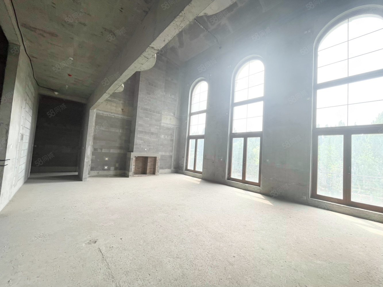 遠(yuǎn)洋LAVIE4室3廳4衛(wèi)980㎡南北7600萬(wàn)