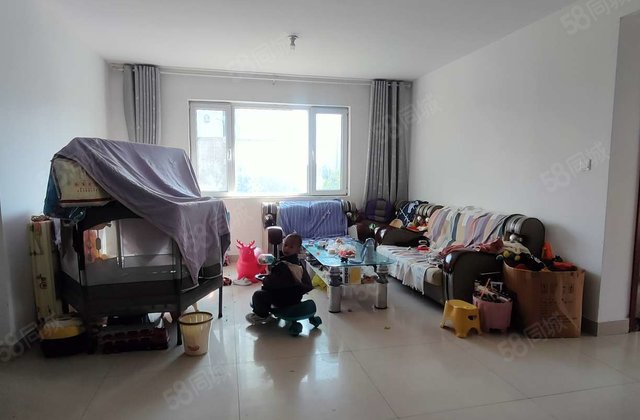 付庄小区 简单装修 电梯房 3室2厅 诚心出售 价格可议