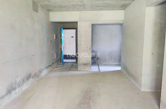 保利中嘉花园3室2厅97.6㎡99万二手房图片