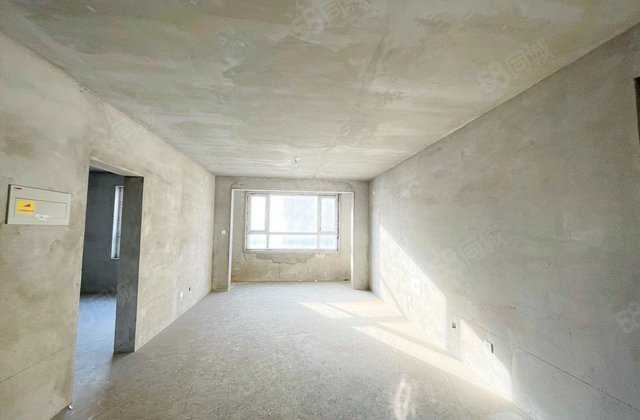 龙腾香格里(A区)3室2厅128.73㎡89.8万二手房图片