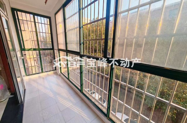 龙江名邸3室2厅131.44㎡61万二手房图片