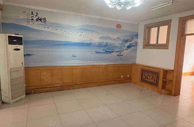 诚心出售 朝南 近医院 交通便捷 刚需小三居 房东急售