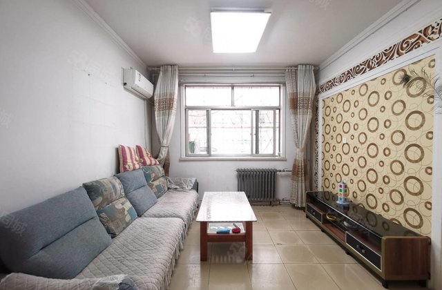 文轩 外国语 水木清华 柳园办事处 多层一楼 停车方便随时看