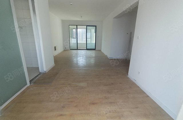 二中文苑南邻 翡丽湾 锦绣学府东边户 三室双卫 房东诚心出售