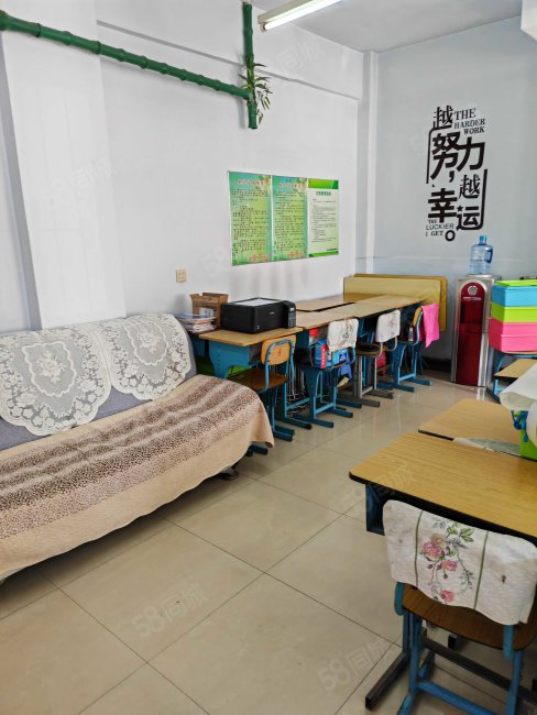 惠安小区4室2厅1卫108㎡南52万