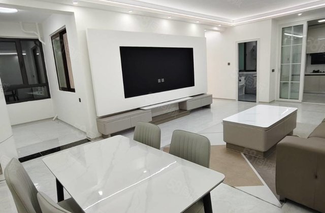 华富世家(三期,五期)3室2厅136㎡77.4万二手房图片