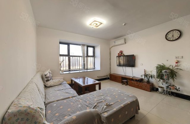 诚信出售 慧德中学 中央帝景 四室东边户 送储 免大税