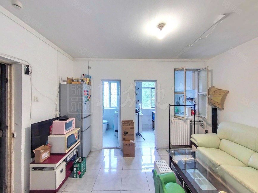 敬賢里2室1廳1衛(wèi)61.58㎡南北165萬