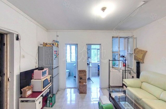 敬賢里2室1廳1衛(wèi)61.58㎡南北165萬