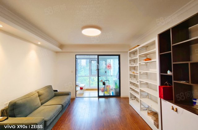 万科魅力之城4室2厅118.6㎡120万二手房图片