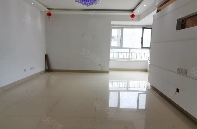 急售！！阿卡四期凤凰楼层！  的户型！109平仅86万！