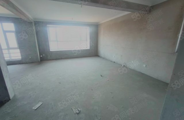 南郡水云天5室3厅234.55㎡260万二手房图片