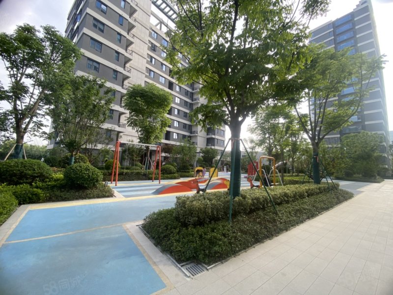 双卫生间 带电梯 近医院 产权清晰,龙光久桦府-宁波58同城