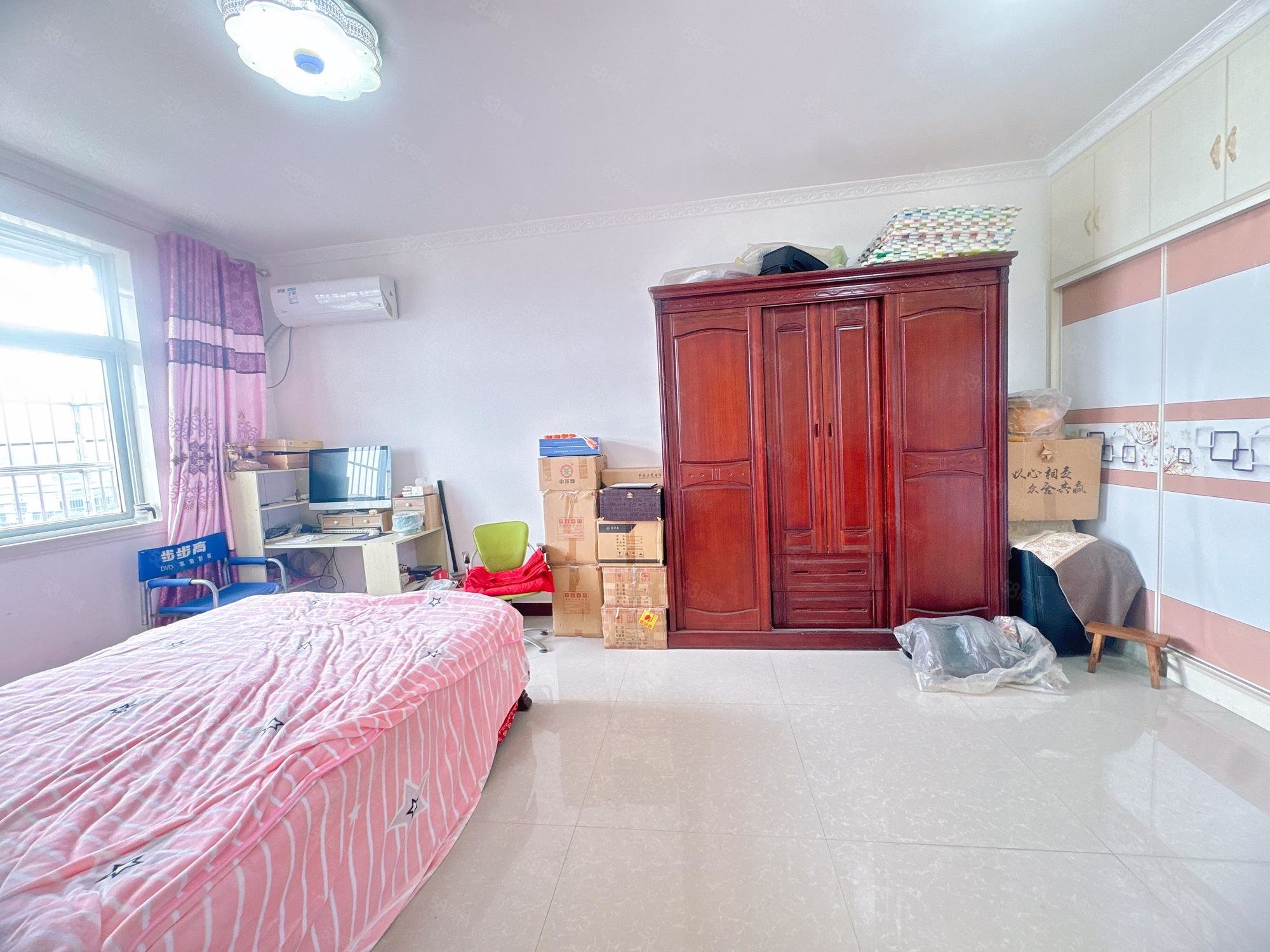 白浪南山小区3室2厅1卫130㎡东南22.8万