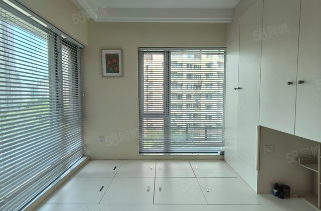 瑞虹新城(一期)1室1厅48㎡388万二手房图片