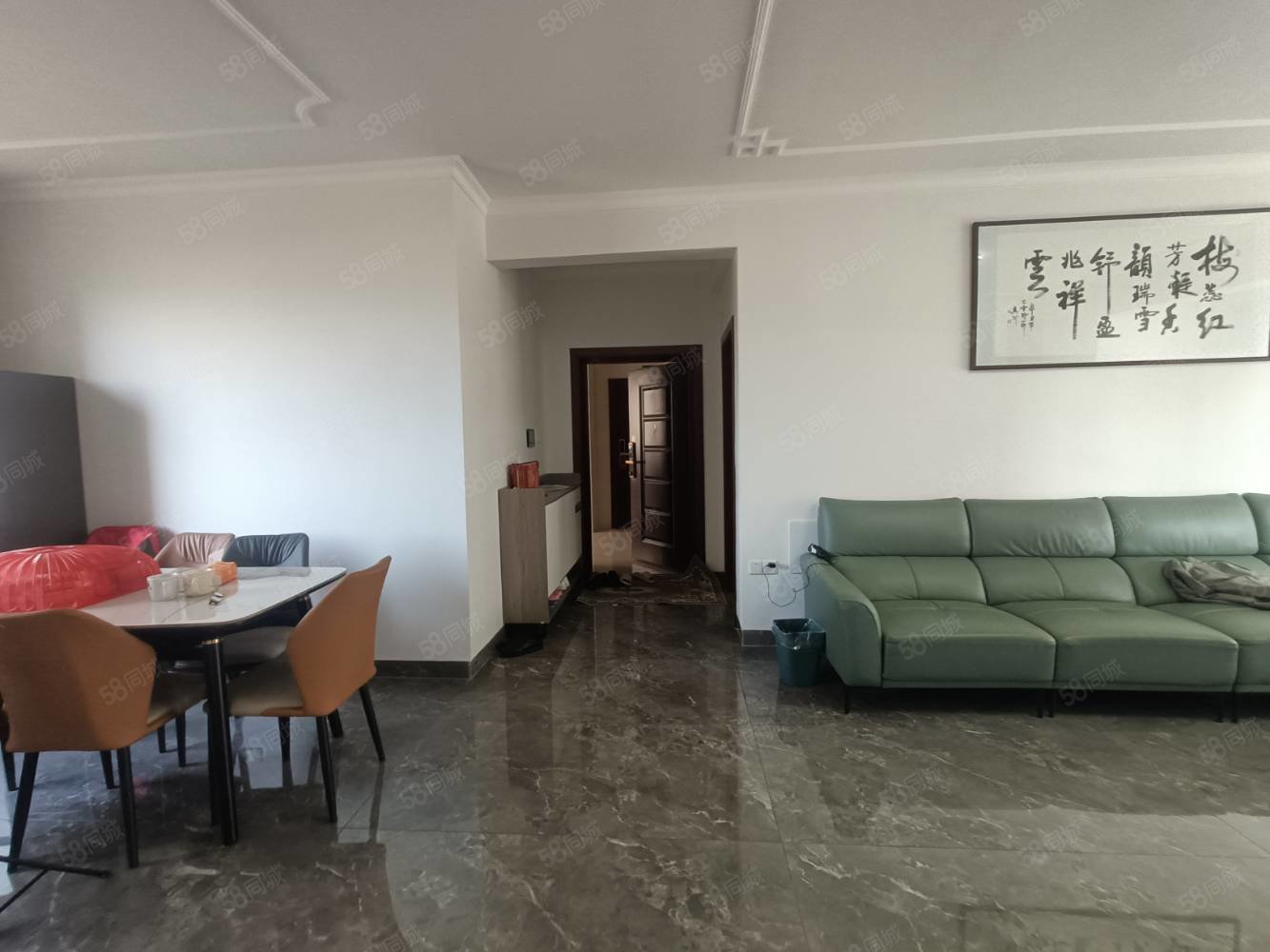 东投中央城3室2厅2卫127㎡南北99.5万