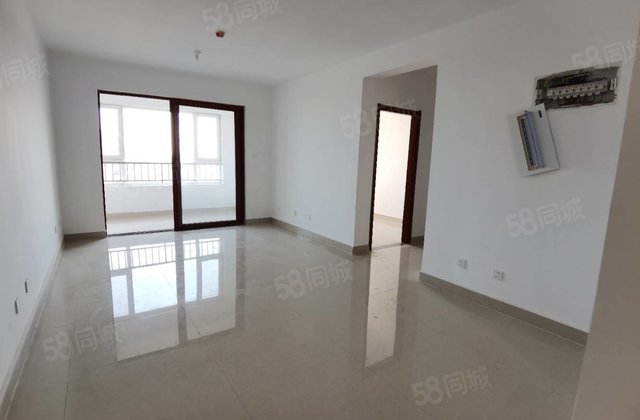 兴华路王卷帽 一手手续 总款50万可按揭  现房~新房未住