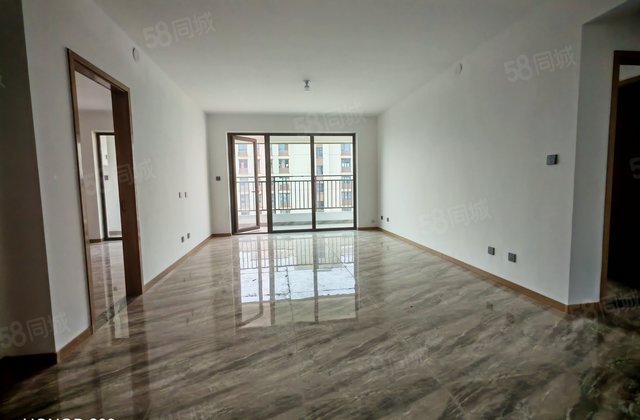 急 一实验 区政府 学府印象 三叶草户型 送车位