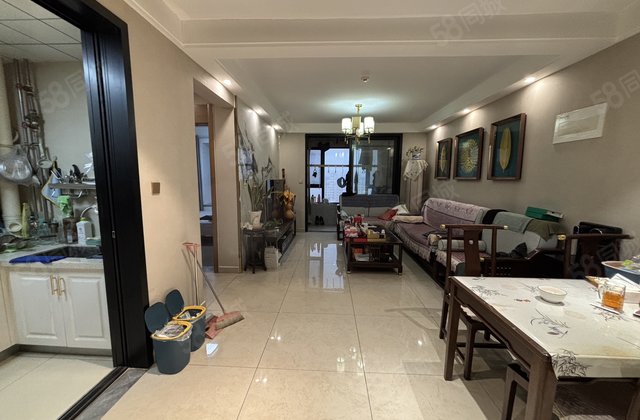 新一中      民生凤凰城1号院 随时看房