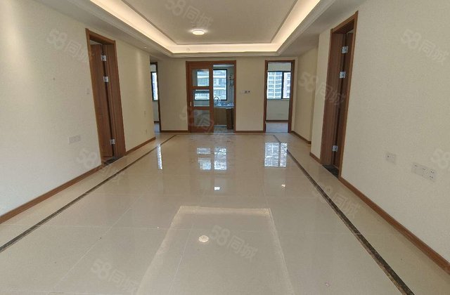 金科集美壹品 四室 小高好楼层 带车储 新房未住