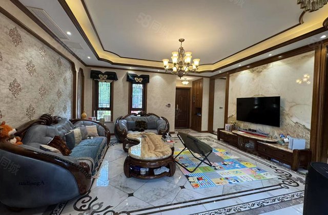 水上古城 古楼450平三层大别墅 前后大院子 300万装修