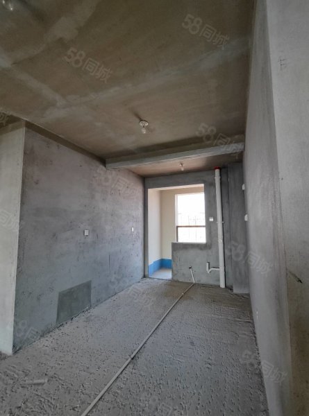 房源介绍:此套房源位于振兴路文明路此套房源毛坯此套房源房型设计