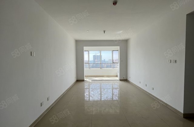 东关国际西区 2房 周边配套完善