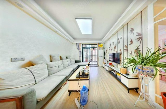 东立国际3室2厅111.99㎡145万二手房图片