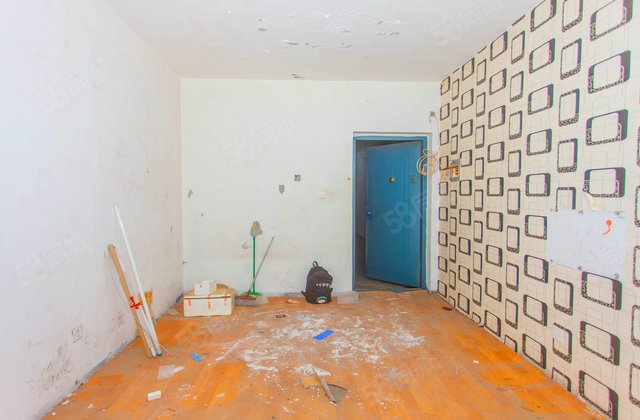 怡华苑小区丰华公寓2室1厅65㎡40万二手房图片