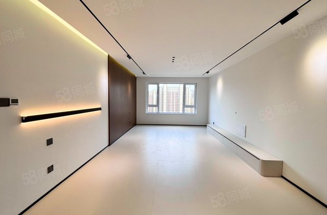 鲁商悦未来3室2厅137㎡126万二手房图片