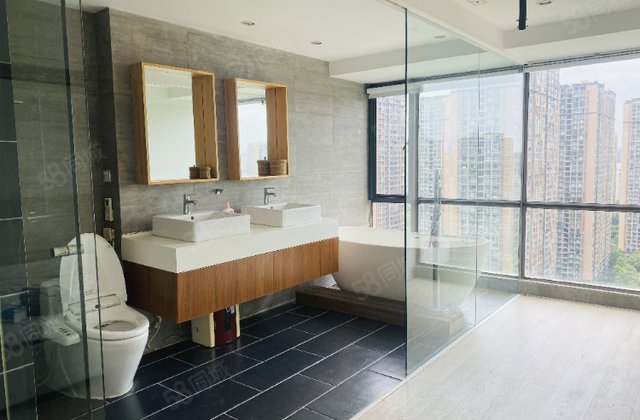 四海逸家蓝钻5室2厅96.76㎡428万二手房图片