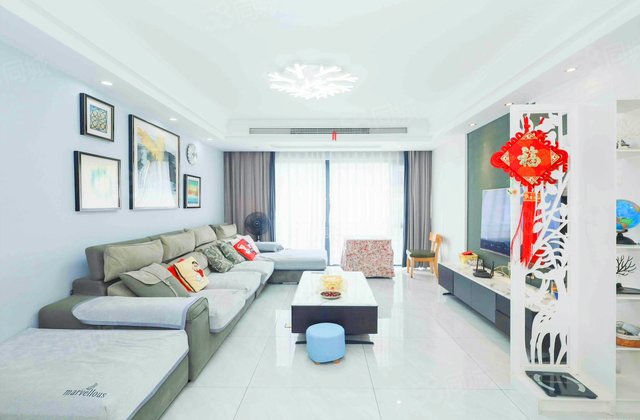 弘德好莱城4室2厅126.75㎡130万二手房图片