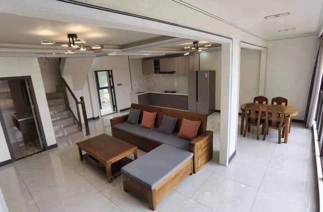 华府商城4室2厅180㎡138.8万二手房图片