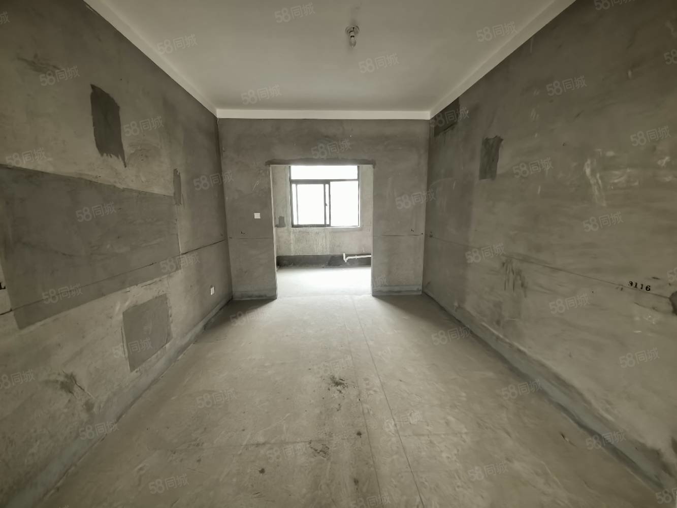 悦湖城4室2厅2卫153㎡南北110万