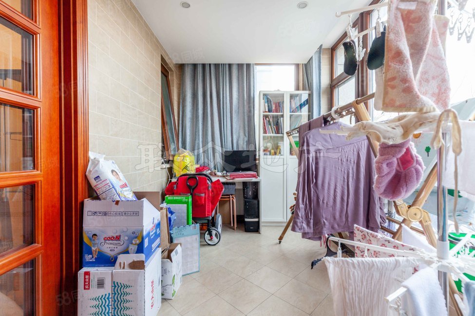 興創(chuàng)屹墅2室2廳2衛(wèi)147.73㎡南北1100萬(wàn)