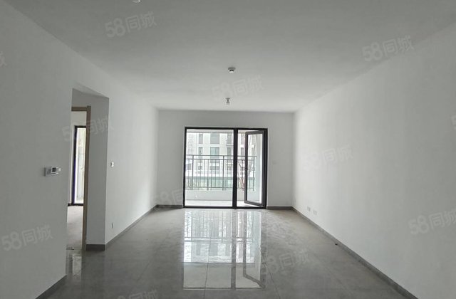 二中附近  ，儒辰辰悦125平仅售112.8万