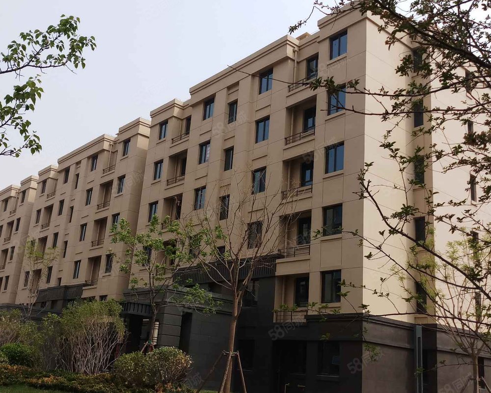任丘孔雀城