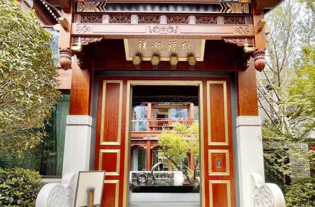 麓山蔚蓝卡地亚(别墅)5室3厅420.94㎡1380万二手房图片