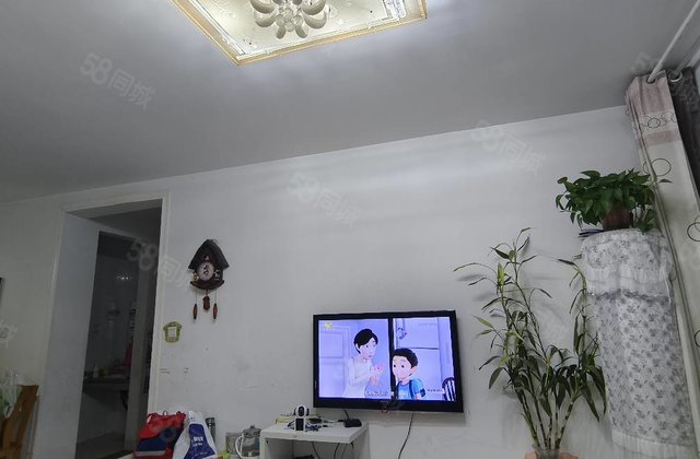 房东着急出售，新城邦，三室两厅一卫，免大税，送储藏