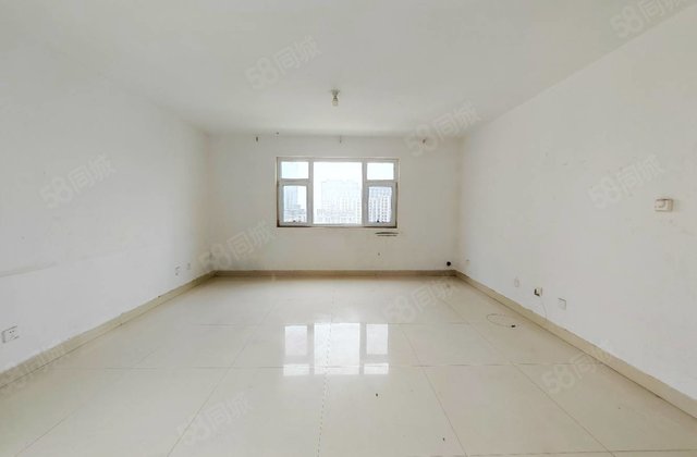 急售！东昌湖周边 民生一号院对过 边户中间楼层 三居带车储！