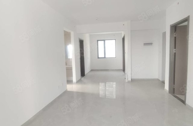 新出 理想城南区  前排 全天采光无遮挡 送车位储藏室