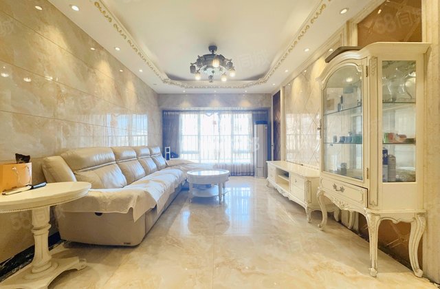 中粮万科金域蓝湾4室2厅92.7㎡378万二手房图片