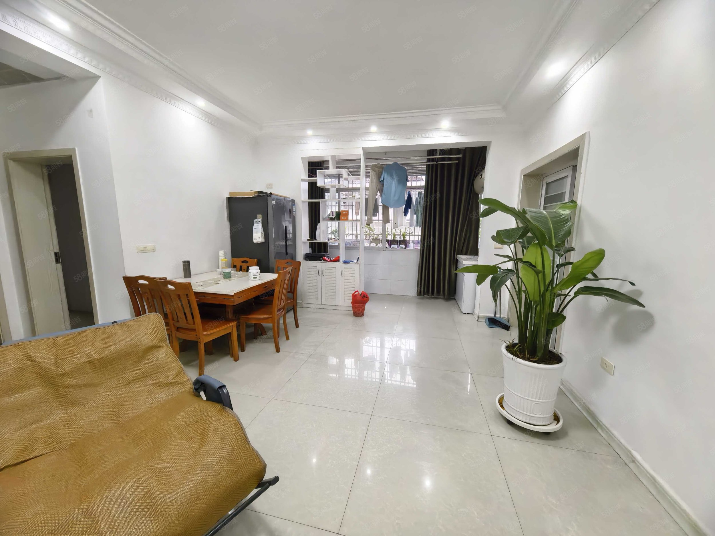 康乐大道9号小区3室2厅1卫96㎡南27.8万