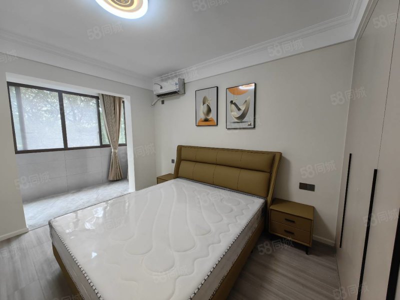 旭光小区3室2厅2卫131㎡南北75.8万